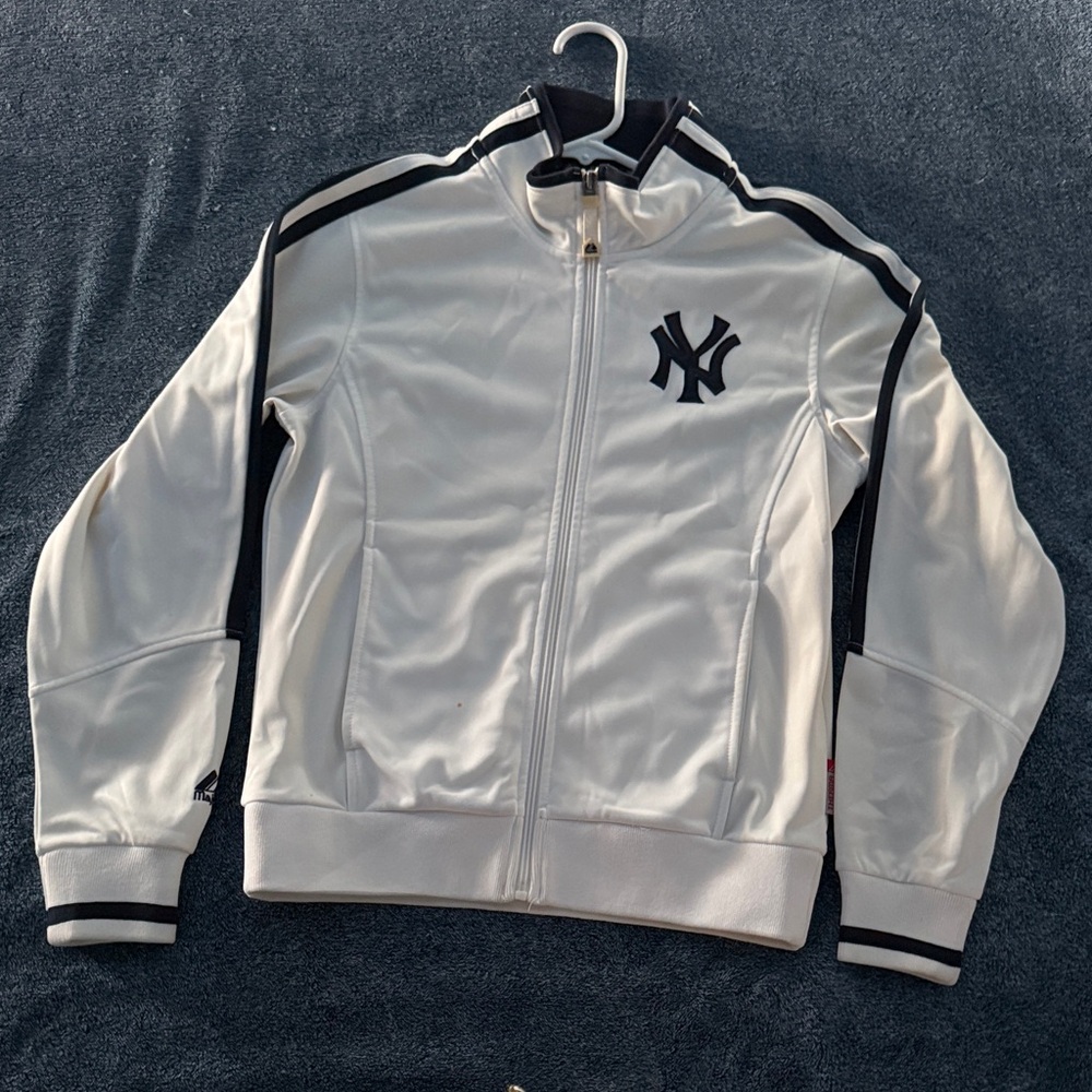 Majestic White and Blue New York Yankees Zip-Up Jacket